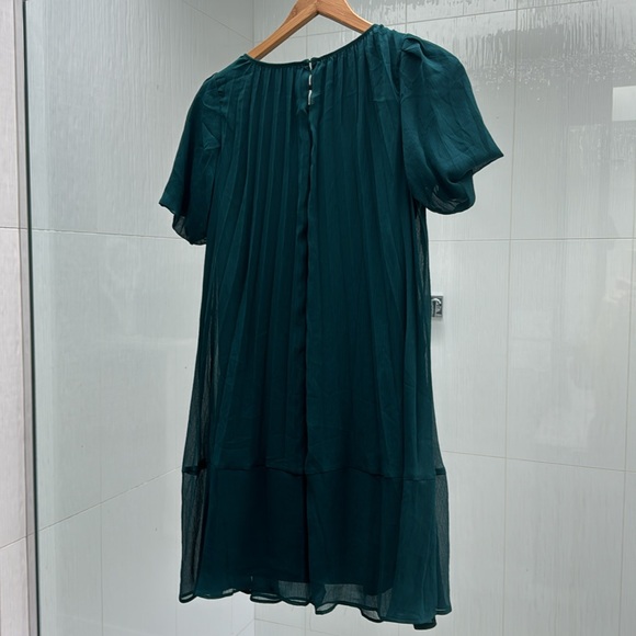DKNY, 4, flowy mini dress, forest green - Picture 5 of 5